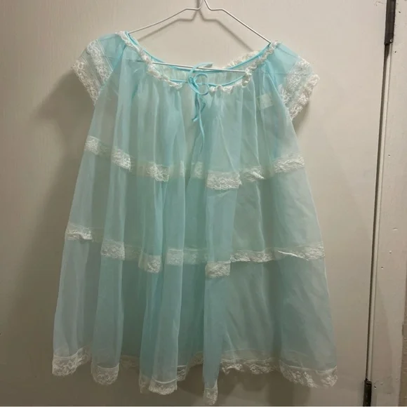 Vintage 60s short n Sweet 2 pc. Over Robe and bralette Rare sheer lace ties S/M